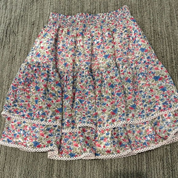 BB Dakota ruffle floral skirt lined mini - Picture 3 of 14